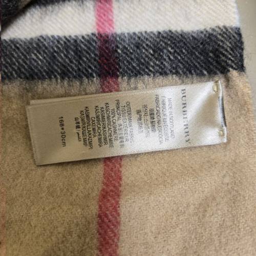 Burberry 頸巾