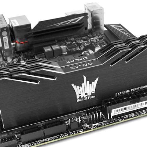 HOF EXTREME DDR4 16GB(2x8GB)