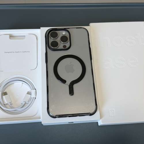 iPhone 15 Pro max 512GB 原色 跟大量配件