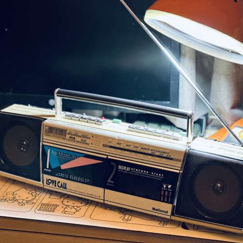 出售national 樂聲手提錄音機一部，型號RX-Fw37，收音機接收靈敏，有aux in,可接駁...