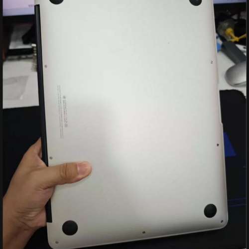 13寸macbook Air i7高配筆記本電腦，8GB記憶體  256G固態SSD硬盤，超高性價比輕薄筆...