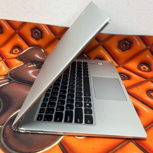 (360度超薄機皇）超平商務機 Lenovo Yoga 910 Ultrabook 超薄i7-7500U/8GB/256gb/ 8...