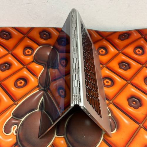 (360度超薄機皇）超平商務機 Lenovo Yoga 910 Ultrabook 超薄i7-7500U/8GB/256gb/ 8...