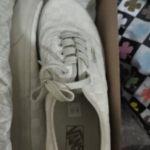Vans 格仔令鞋 一次都未著過 43碼