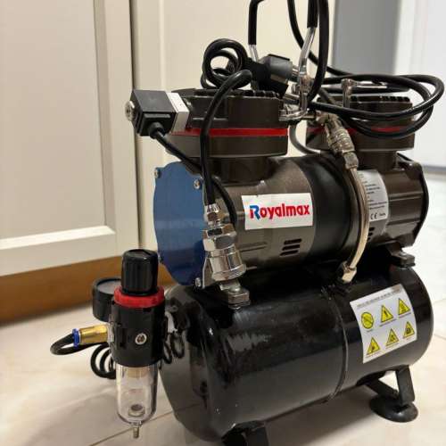 Royalmax 靜音風泵 氣泵 空氣壓縮機 Air Airbrush compressor 1/3HP ＋ ST401A sta...