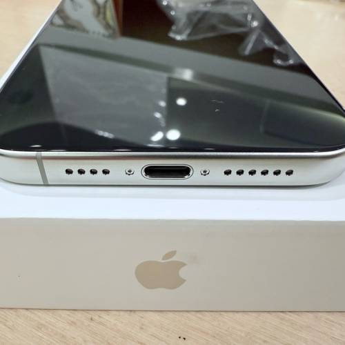 iPhone 15 Pro Max 白色 256GB