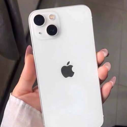 Apple iPhone 13 512G ， 6.1寸大螢幕，電池效能98 ％，功能全部正常運作，已貼貴價...