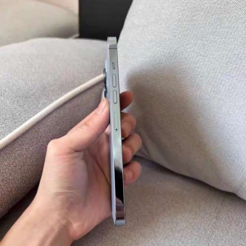 Apple iPhone 13Pro Max 1TB  天峰藍 港行，5g 雙咭，98%新，電池效率99  %