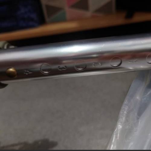 有輪助行架(可調高度)