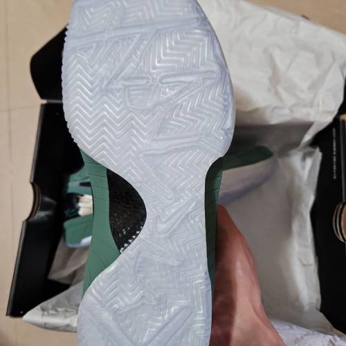 100%real👍 有單KOBE IV PROTRO (US 8)