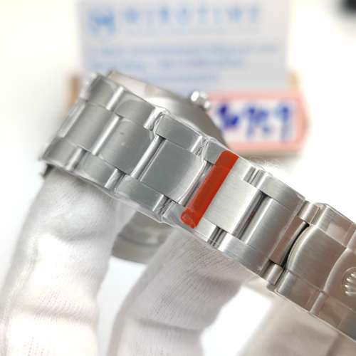 Oyster Perpetual 124300 41mm 904L Steel Yellow Dial watch