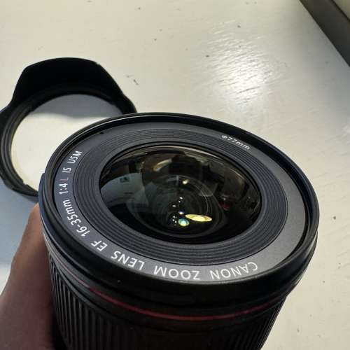 Canon EF 16-35 F4