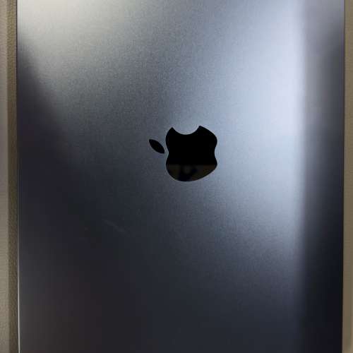 (極新) Macbook Air M3 13吋，16 RAM / 512GB (午夜暗色)，AppleCare到2027