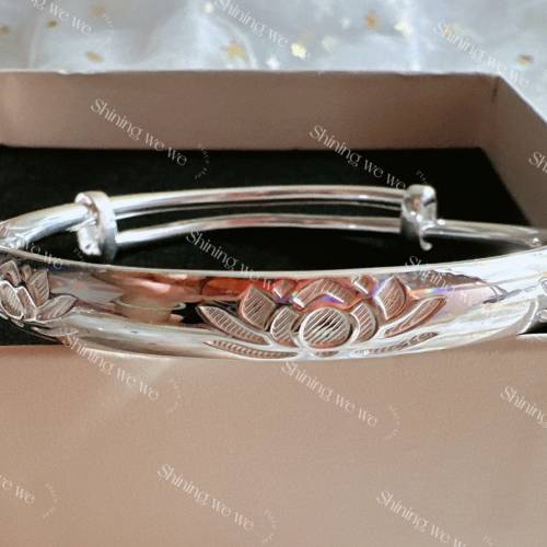 S999 蓮花圖銀鈪 No：銀12