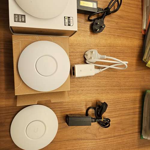 Ubiquiti Access Point (3 pieces)