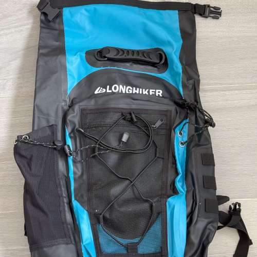 泳綑及行澗防水行山袋