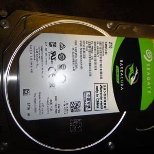 Seagate  3.5吋  2TB 硬碟