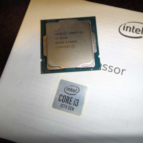 10代 Intel Core i3-10105 CPU 3.7GHz Socket 1200