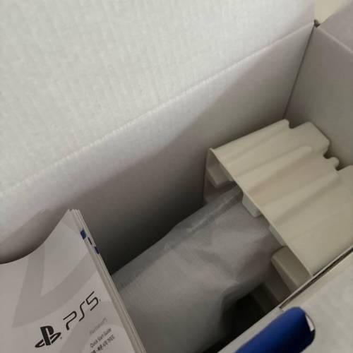 香港AEON行貨 Sony PlayStation 5 Slim PS5 光碟機版