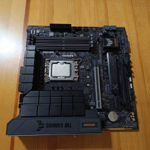 (新淨)ASUS TUF GAMING B760M-PLUS WIFI D4底板