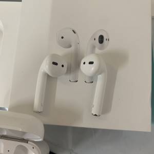 99%New Apple AirPods 2nd Gen Bluetooth Headphones with Charging Case 保到10-7...