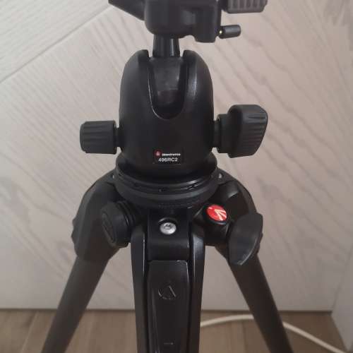 Manfrotto MT190GOC4(碳纖維三腳架) + Manfrotto 496RC2 Compact Ball Head(小型球...
