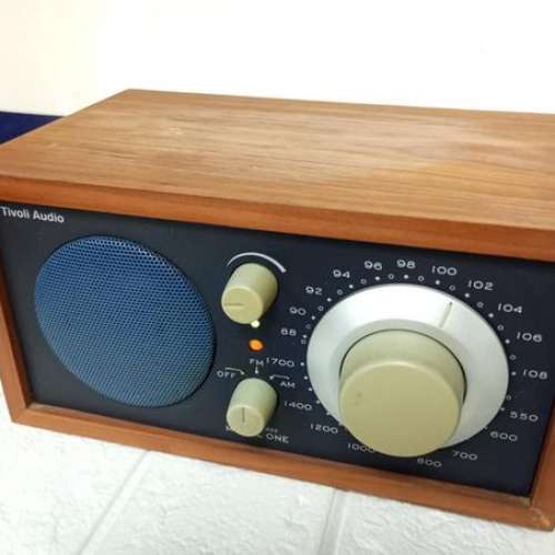 Tivoli Audio Henry Kloss Model One AM/FM Desktop Radio Blue