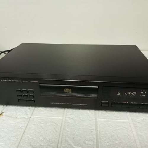 Rotel  RCD950 cd player