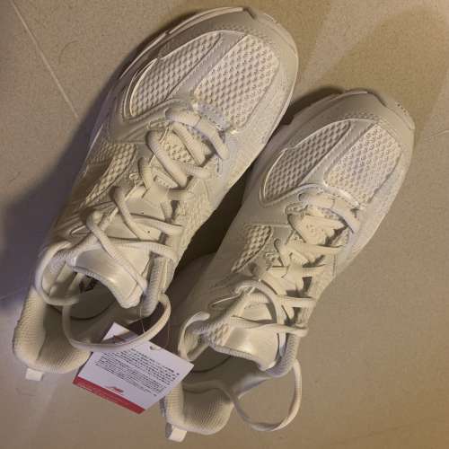 New Balance 530 全白色 White