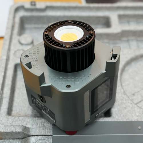 Aputure Amaran COB 60X S LED Light 攝影燈