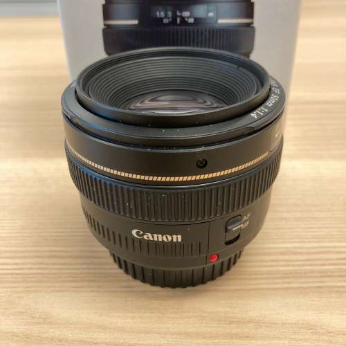 Canon EF 50mm f/1.4 USM