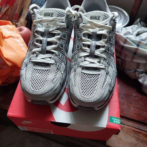 Nike p6000