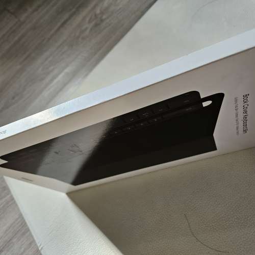 Samsung 平板簿書本鍵盤保護套（S7+,S7fe,S8+適用）