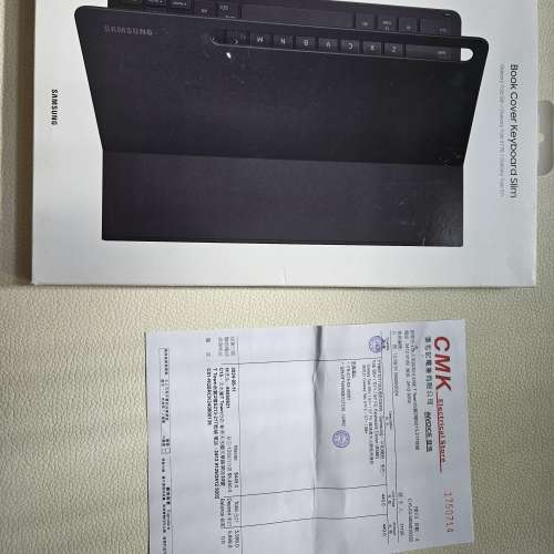 Samsung 平板簿書本鍵盤保護套（S7+,S7fe,S8+適用）