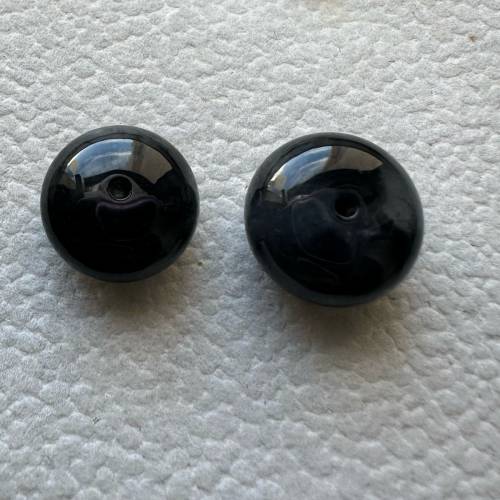 天然緬甸翡翠烏雞鼓珠一對