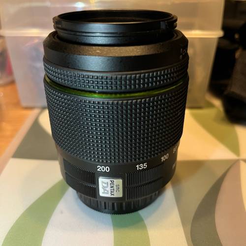 Pentax smc DA 50-200mm f/4-5.6 ED WR 防水滴