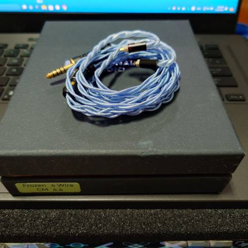 OC STUDIO FORZEN 4 wire 4.4 0.78CM金銀合金旗艦線