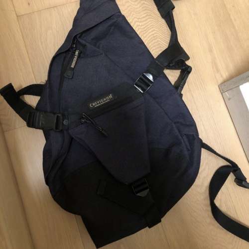 Chevignon 背囊