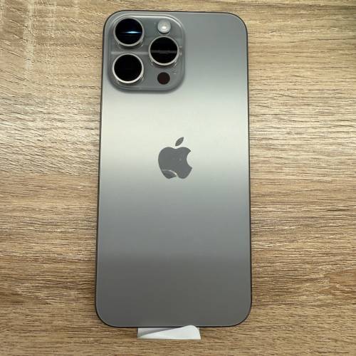 iPhone 15 pro max 512G 未過保養