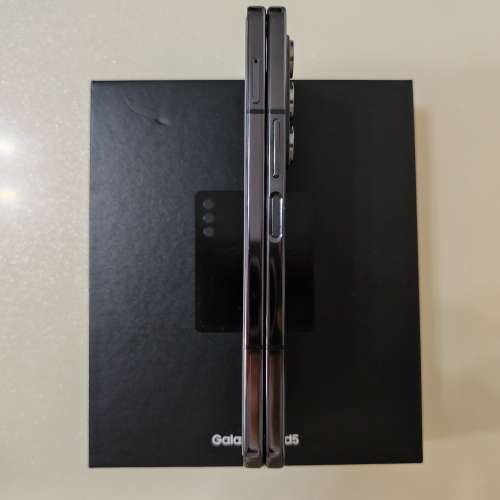 Samsung Z Fold 5 (黑色 512G) 99%New 香港行貨保養至今年12月