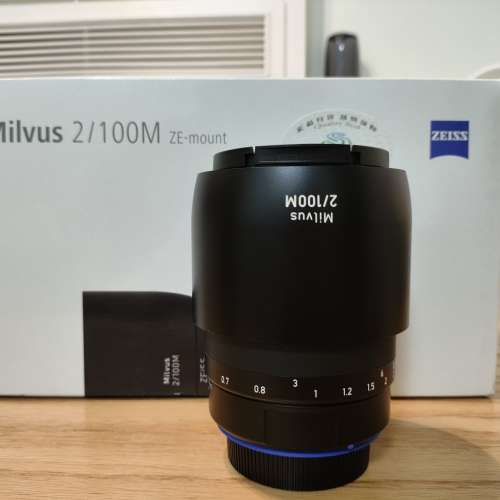 Milvus 100mm F2