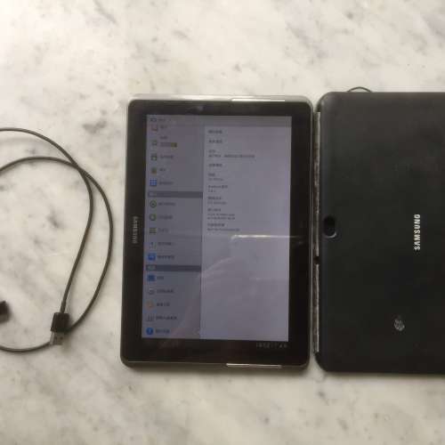 $100 75%新 Samsung GT-P5100 GALAXY Tab 2 10.1 流動平板 16GB + 充電線