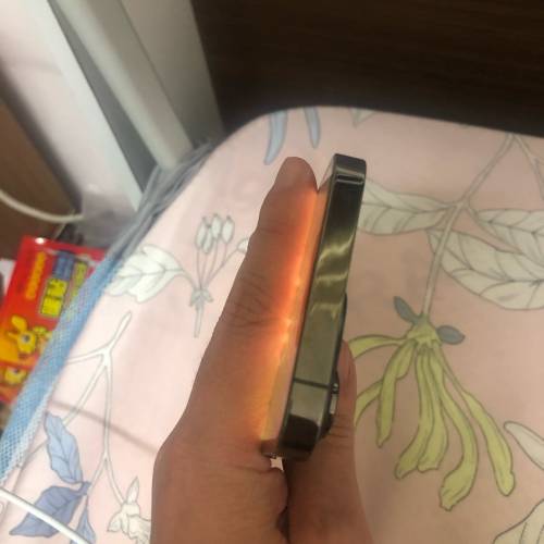 Black - Full set 99%new iPhone 13 Pro 256gb battery 100% one month warranty