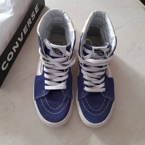 vans鞋 極少穿 38size或以上的