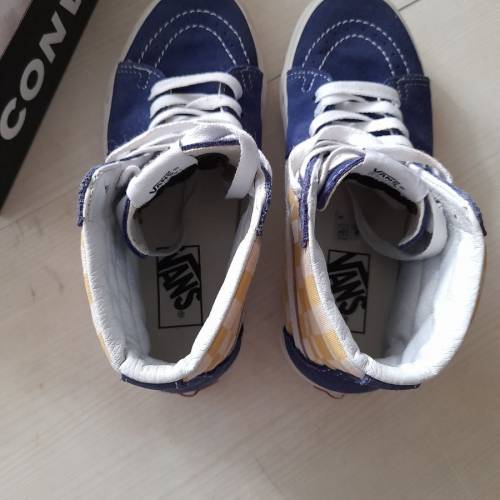 vans鞋 極少穿 38size或以上的