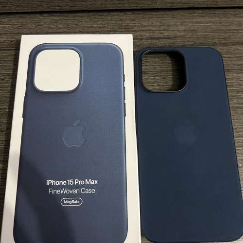 iPhone 15pro max超輕身原廠手機殼！