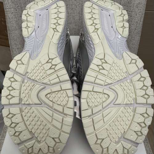 全新現貨 US9 電鍍銀色 M1906RBT New Balance The Basement NB 1906R Day Chrome B...