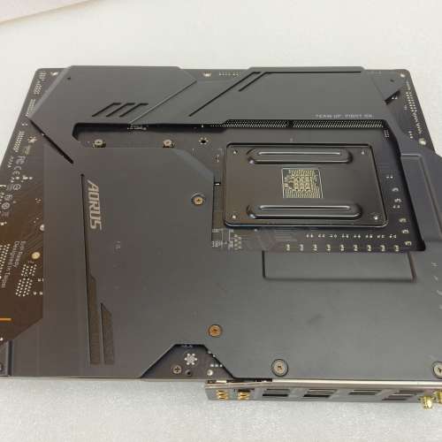 壞 Gigabyte X570 Aorus Master