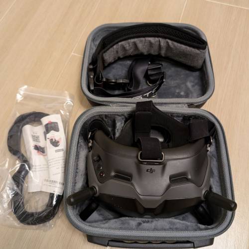 FPV 全套（DJI goggles V2, Cinelog 35, Alpha A85, Tango 2, Smart charger )