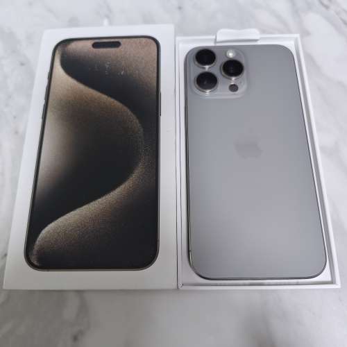 Iphone 15 pro max 原色256g 99%新